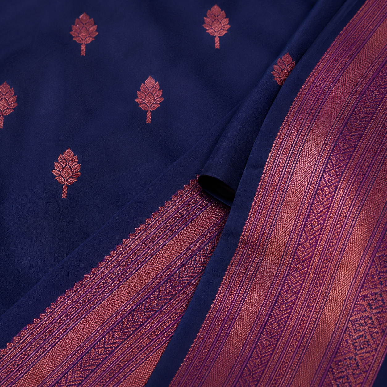 Royal Navy Jacquard Work Soft Lichi Silk Saree
